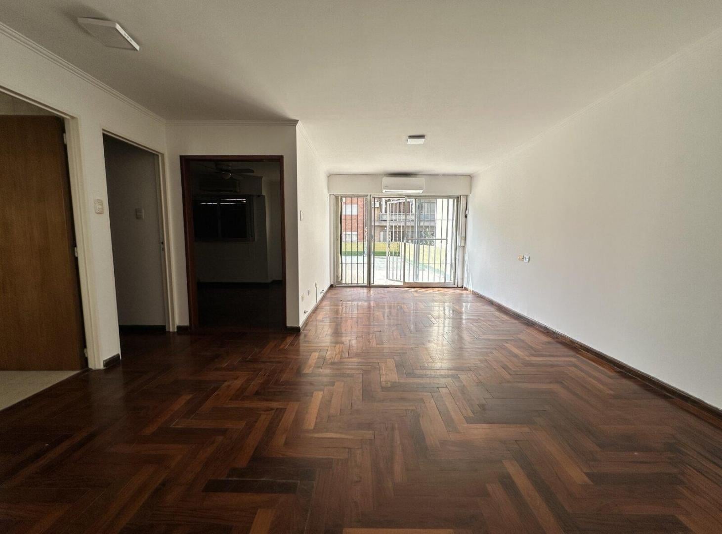 Foto de Departamento - 3 Dormitorios - Centro, imagen 2