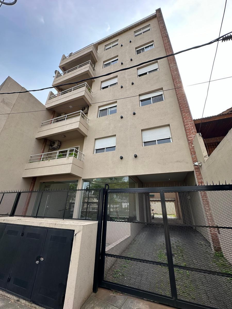 Departamento 3 Ambientes con Cochera en Venta 1