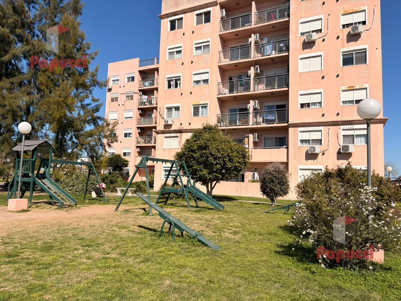 Foto de Departamento 3 ambientes con cochera en VENTA, imagen 3