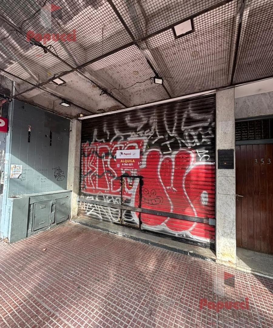 Foto de Local en Constitución | Excelente Vidriera | Zona Comercial Activa, imagen 1