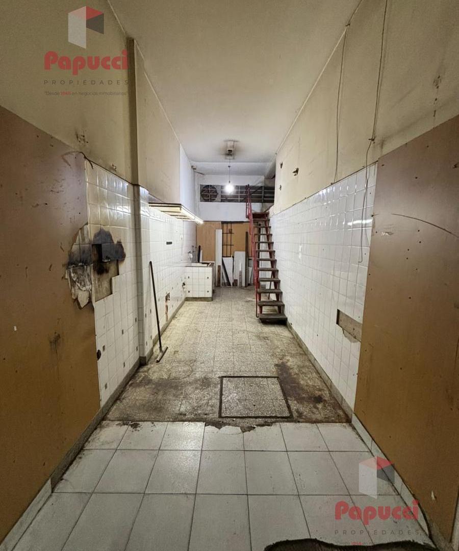 Foto de Local en Constitución | Excelente Vidriera | Zona Comercial Activa, imagen 5