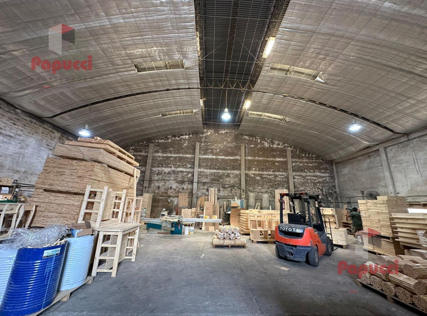 Foto de Nave Industrial en zona INDUSTRIAL maderera, imagen 1