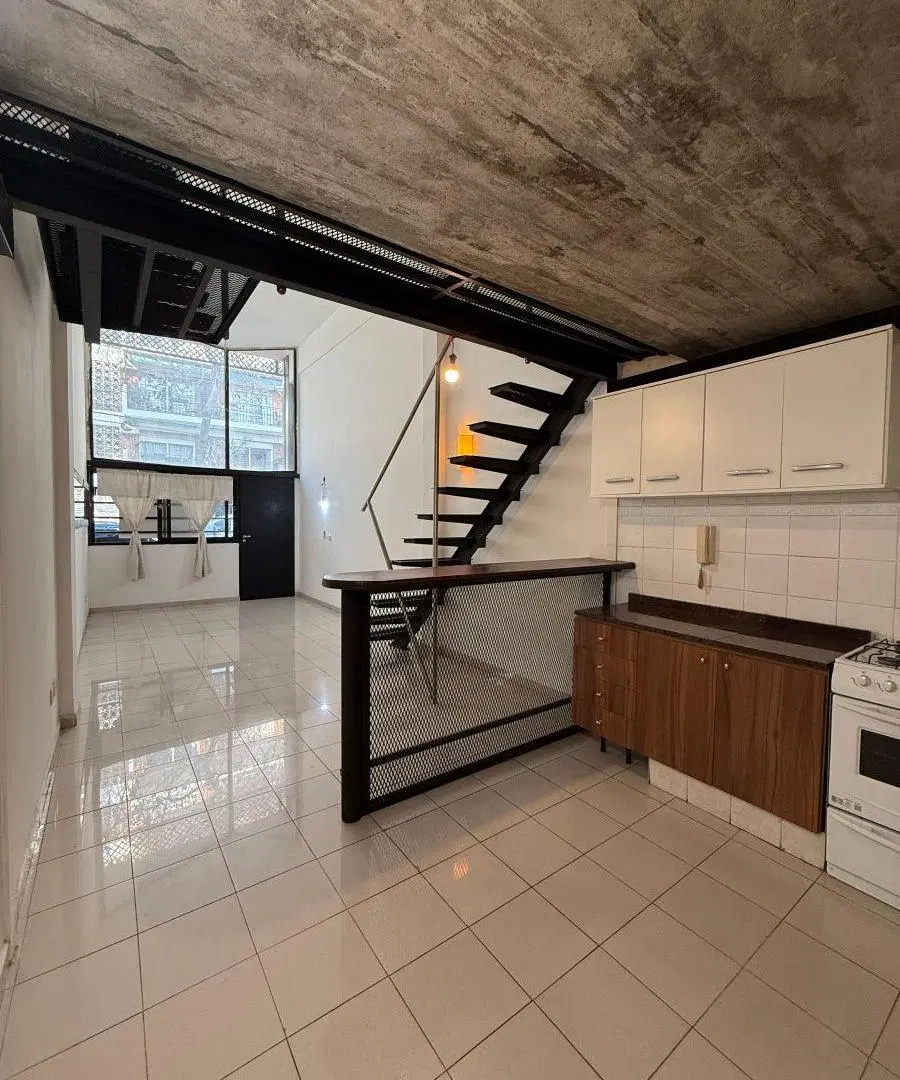 Excelente PH tipo Loft en Colegiales sin Expensas. 5