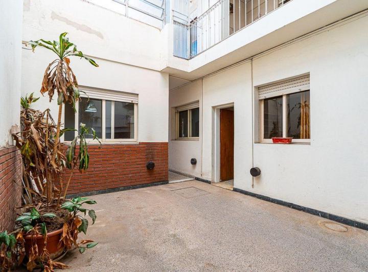 VENTA IMPORTANTE CASONA EN PICHINCHA 5