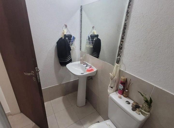 Venta Departamento 1 Dorm - Escalera - Luis Agote 4