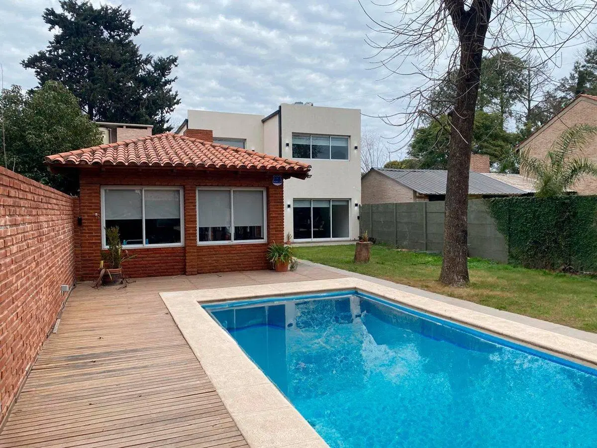 Venta Casa en Pueblo Esther - Excelente Ubicación 4