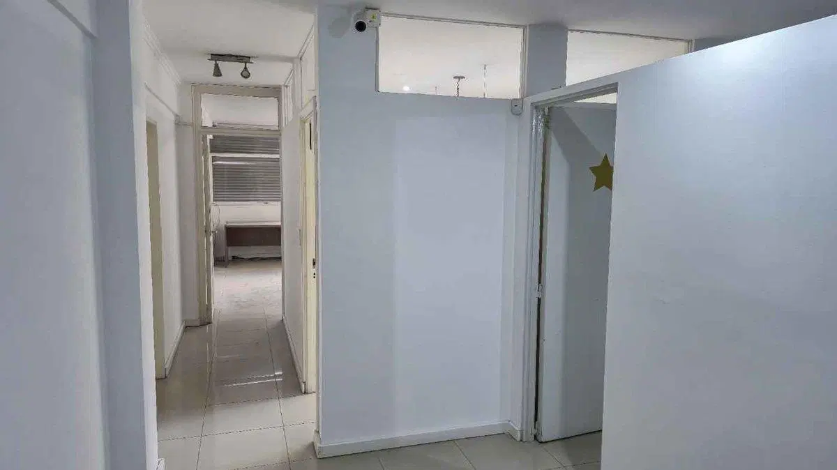 DOS OFICINAS EN PEATONAL CORDOBA EN VENTA 5