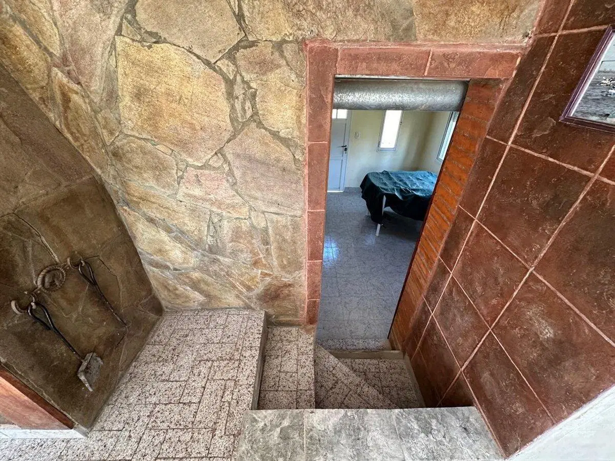 VENTA CASA OLIVEROS - GRAN TERRENO - CERCA DEL RIO 2