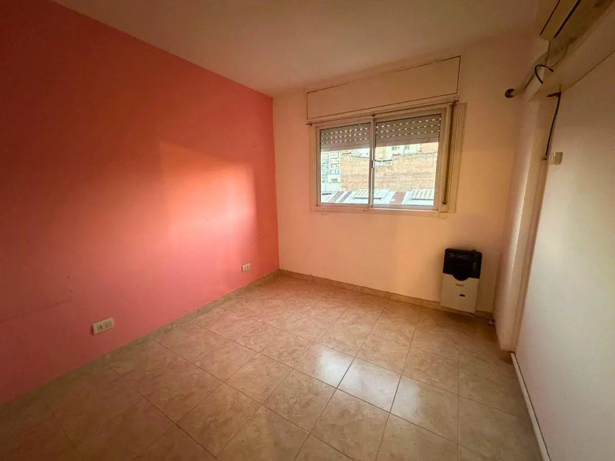 ALQUILER DEPTO 1 DORMITORIO CON BALCON. ASCENSOR 3