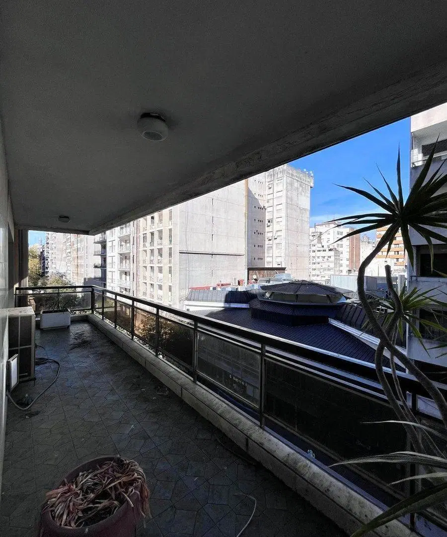 VENTA DEPTO. 4 DORM. FRENTE SHOPPING DEL SIGLO 4