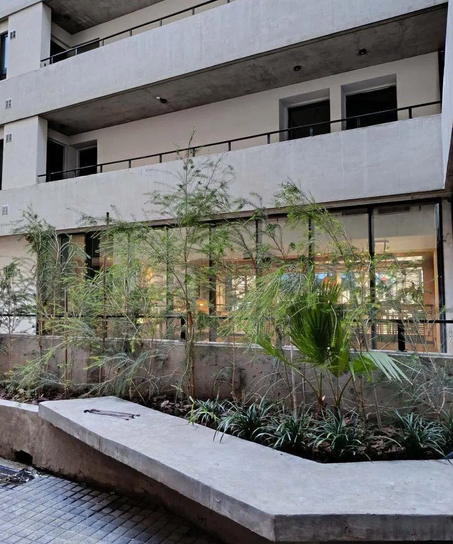 LOFT CON PATIO EN PICHINCHA APTO PROFESIONAL 3