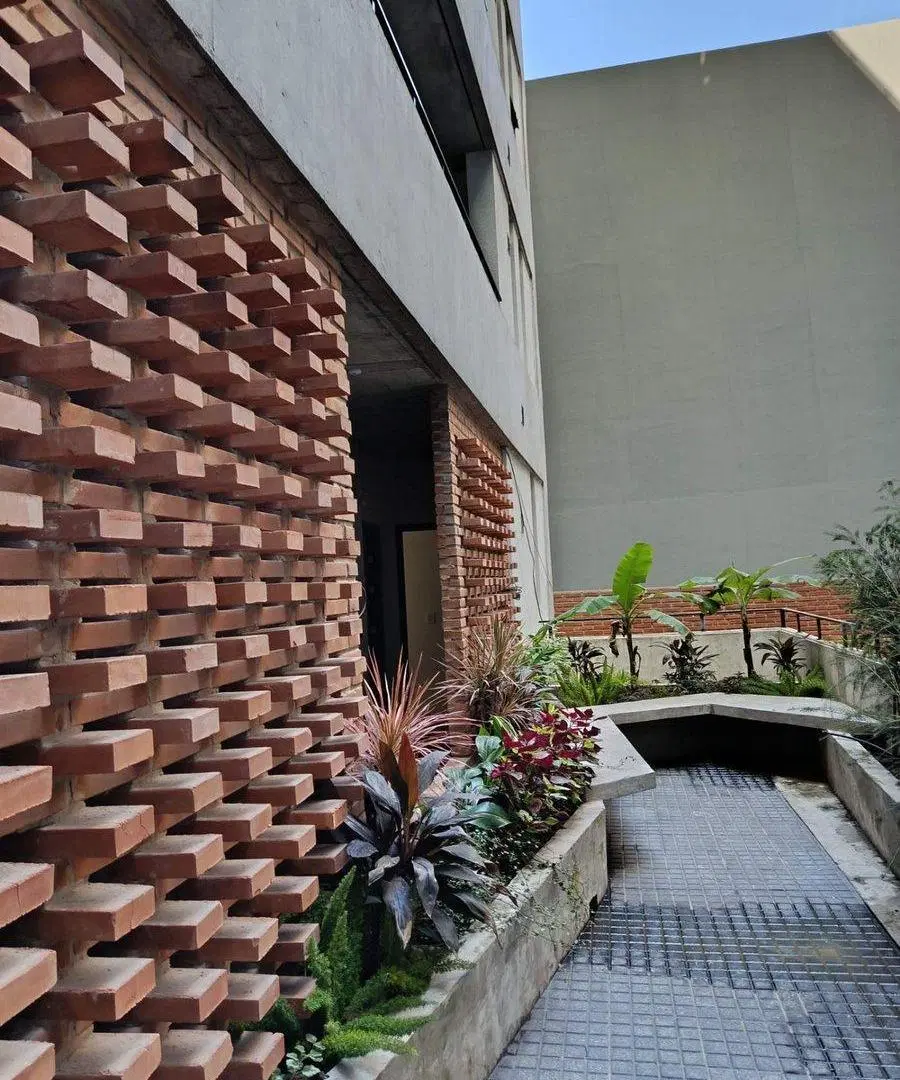 LOFT CON PATIO EN PICHINCHA APTO PROFESIONAL 5