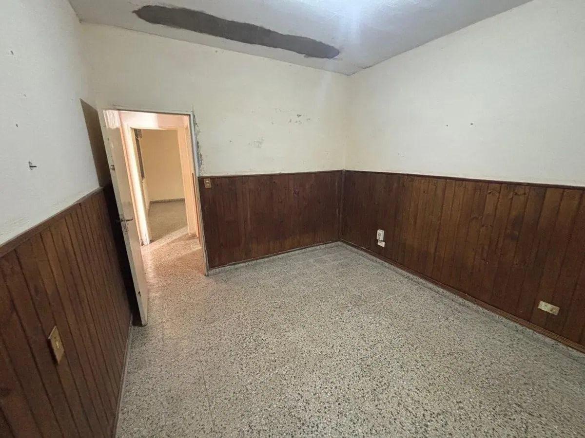 VENTA CASA DOS DORMITORIOS Y COCHERA ARROYO SECO 5