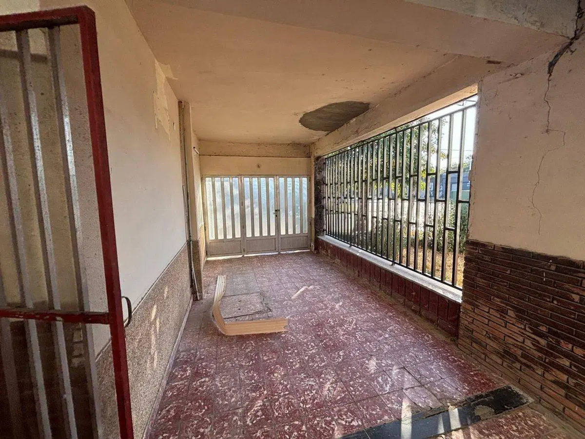 VENTA CASA DOS DORMITORIOS Y COCHERA ARROYO SECO 3