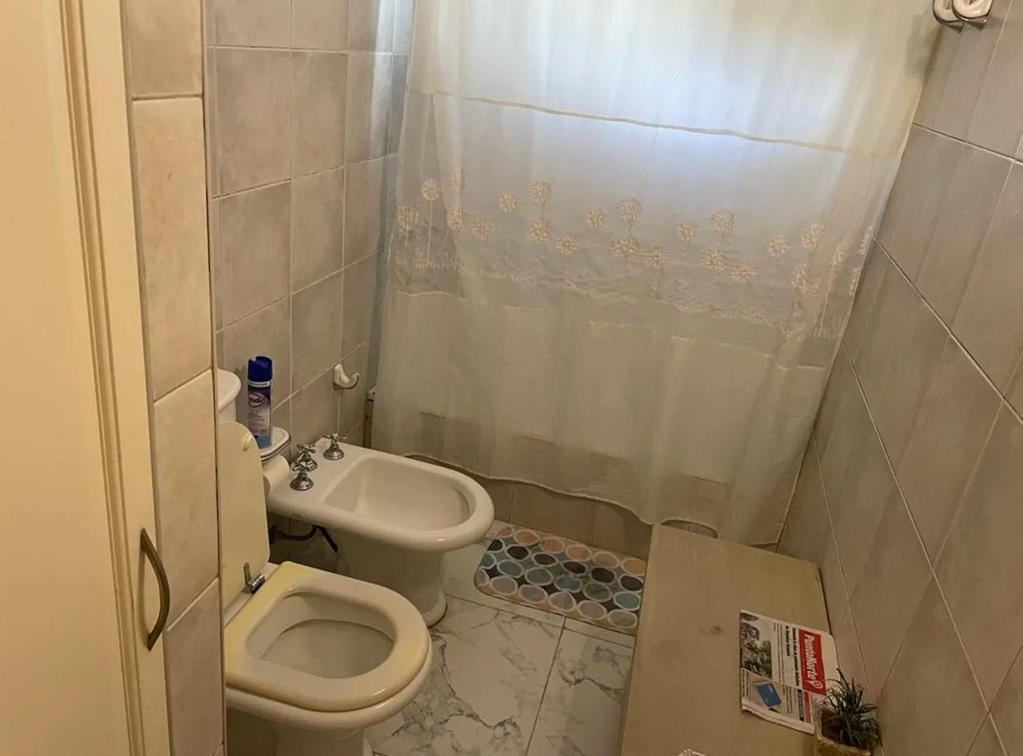 CASA DE TRES DORMITORIOS CON PILETA 5