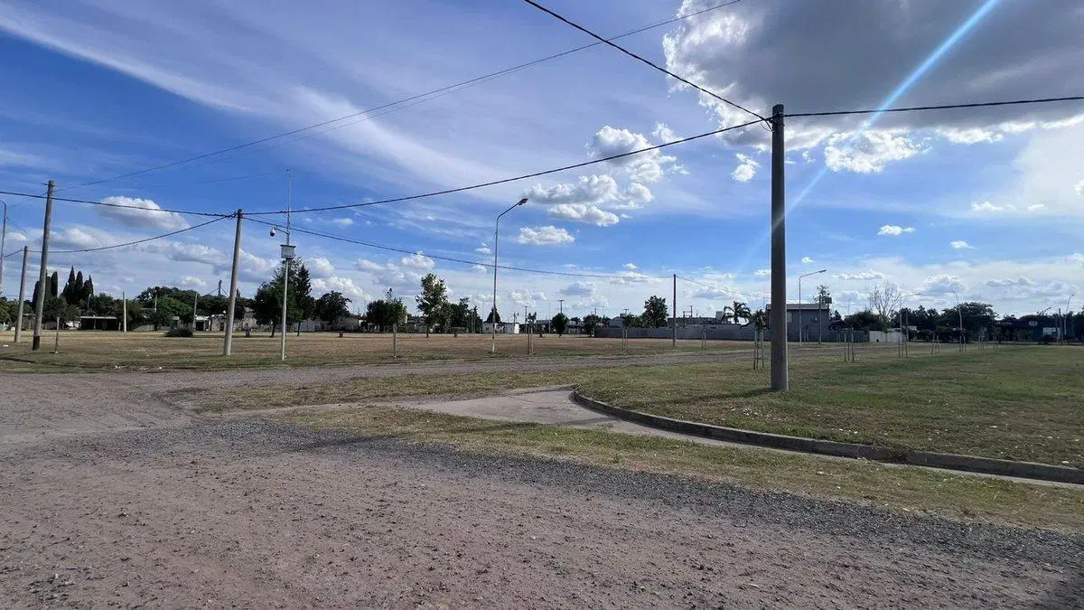 Venta Lote en Esquina Los Ceibos Gral. Lagos 3
