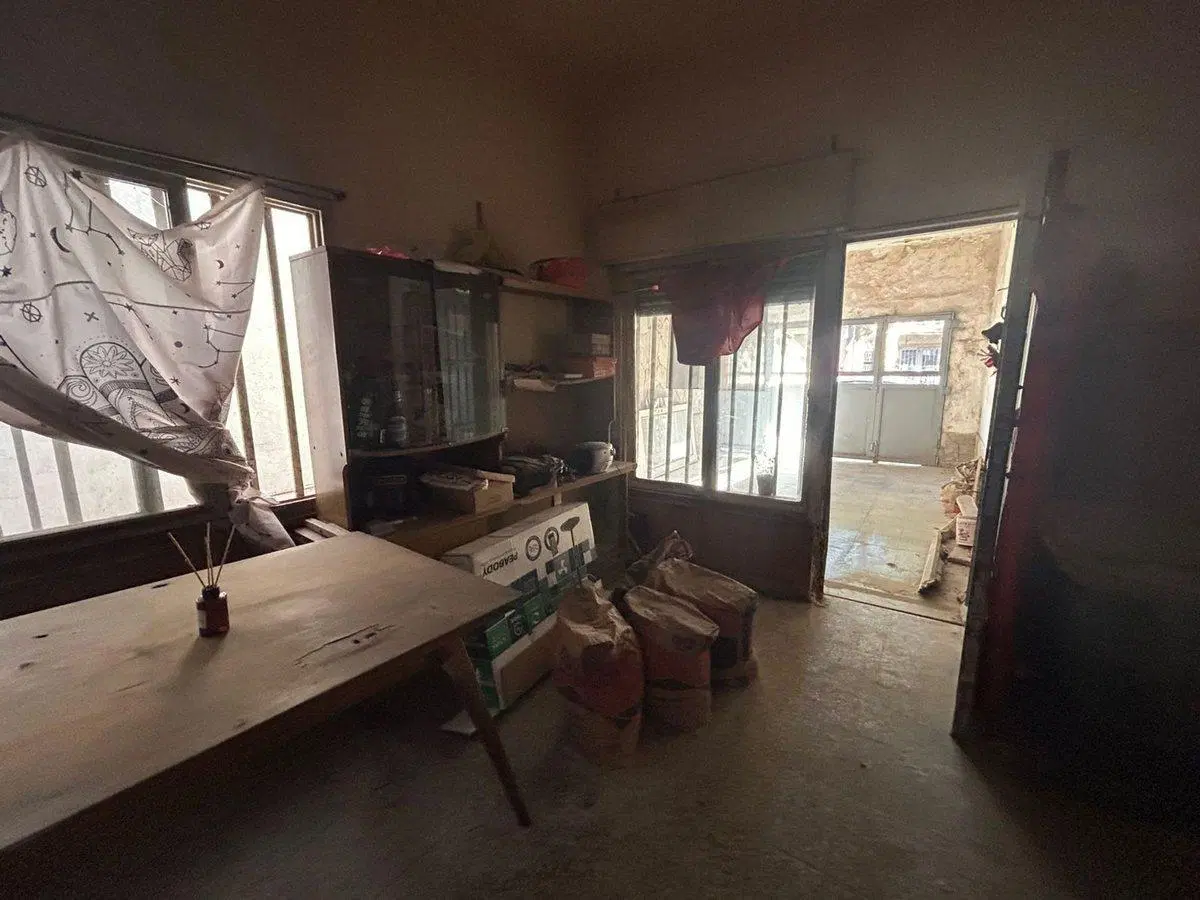 VENTA DOS CASAS MAS LOCAL EN OPORTUNIDAD - COCHERA 2