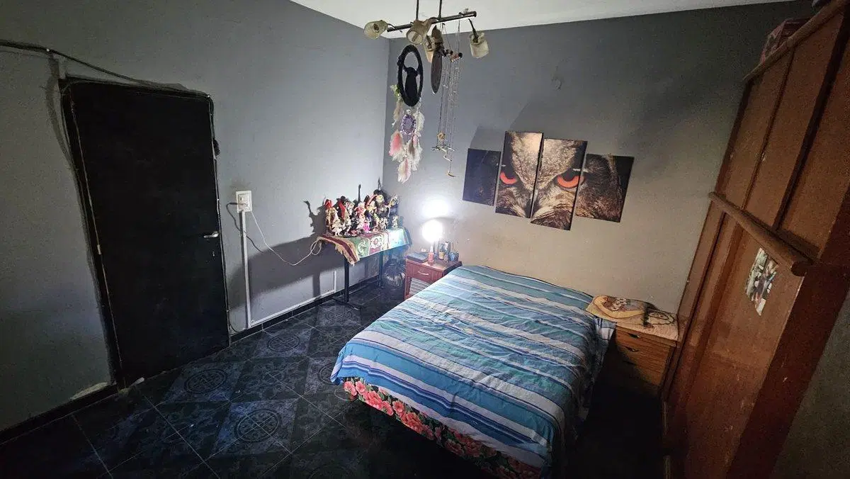 VENTA CASA DE PASILLO A RECICLAR 2 DORMITORIOS 3