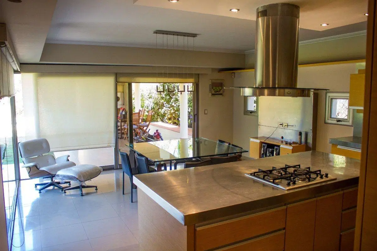 CASA 4 DORMITORIOS - BARRIO CERRADO SAN MARINO 5