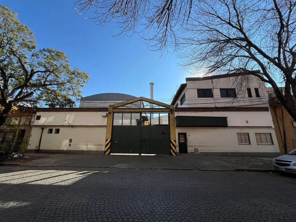 VENTA TERRENO LOTE CON AMPLIAS DIMENSIONES 2