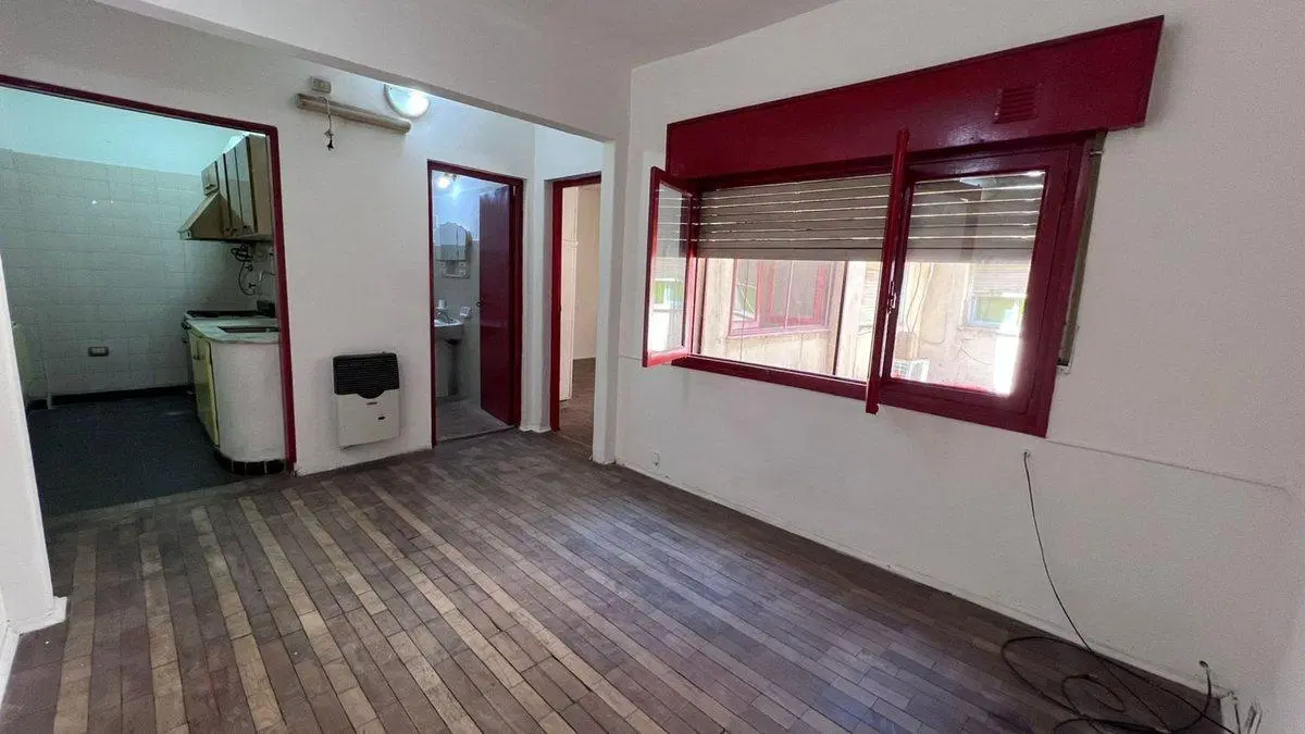 Venta Depto de 1 Dorm Santiago y 27 de Febrero 4