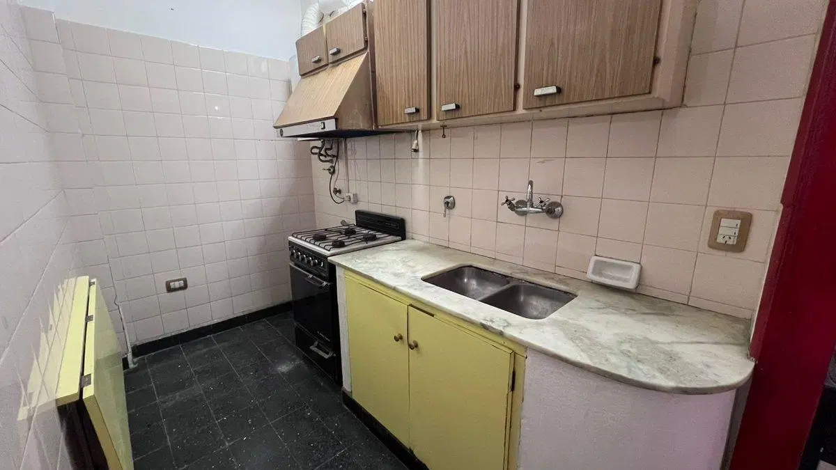 Venta Depto de 1 Dorm Santiago y 27 de Febrero 5