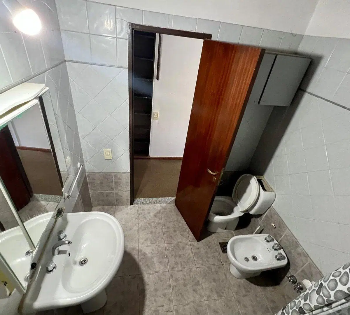 SE VENDE CASA 3 DORMITORIOS. APTO CREDITO 5