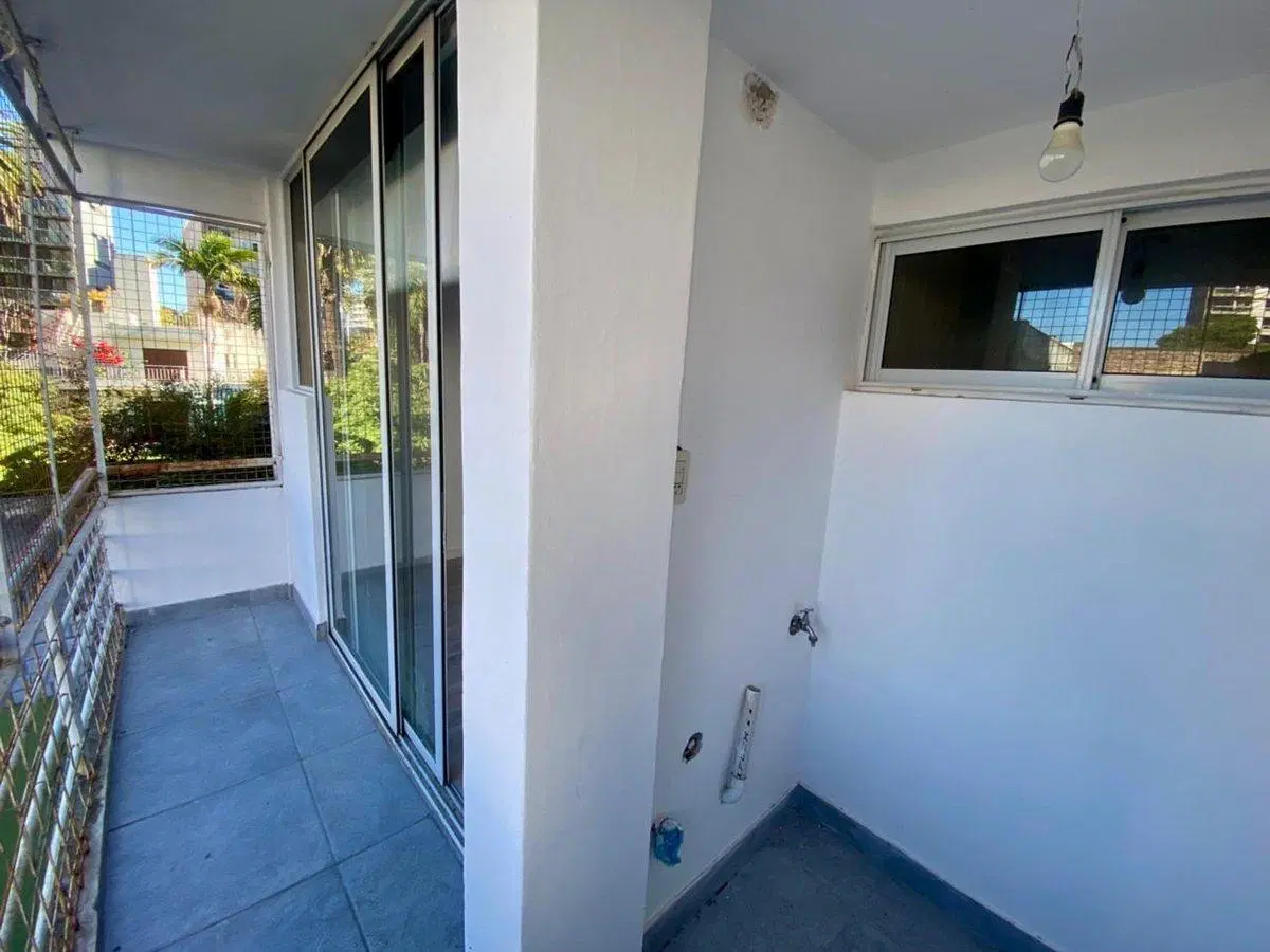 VENTA DEPTO 1 DORMITORIO DOBLE BALCÓN  LOURDES 5
