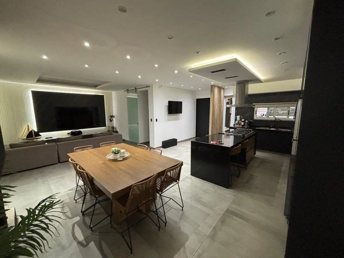 VENTA CASA 3 DORMITORIOS. EXCELENTE CALIDAD 2