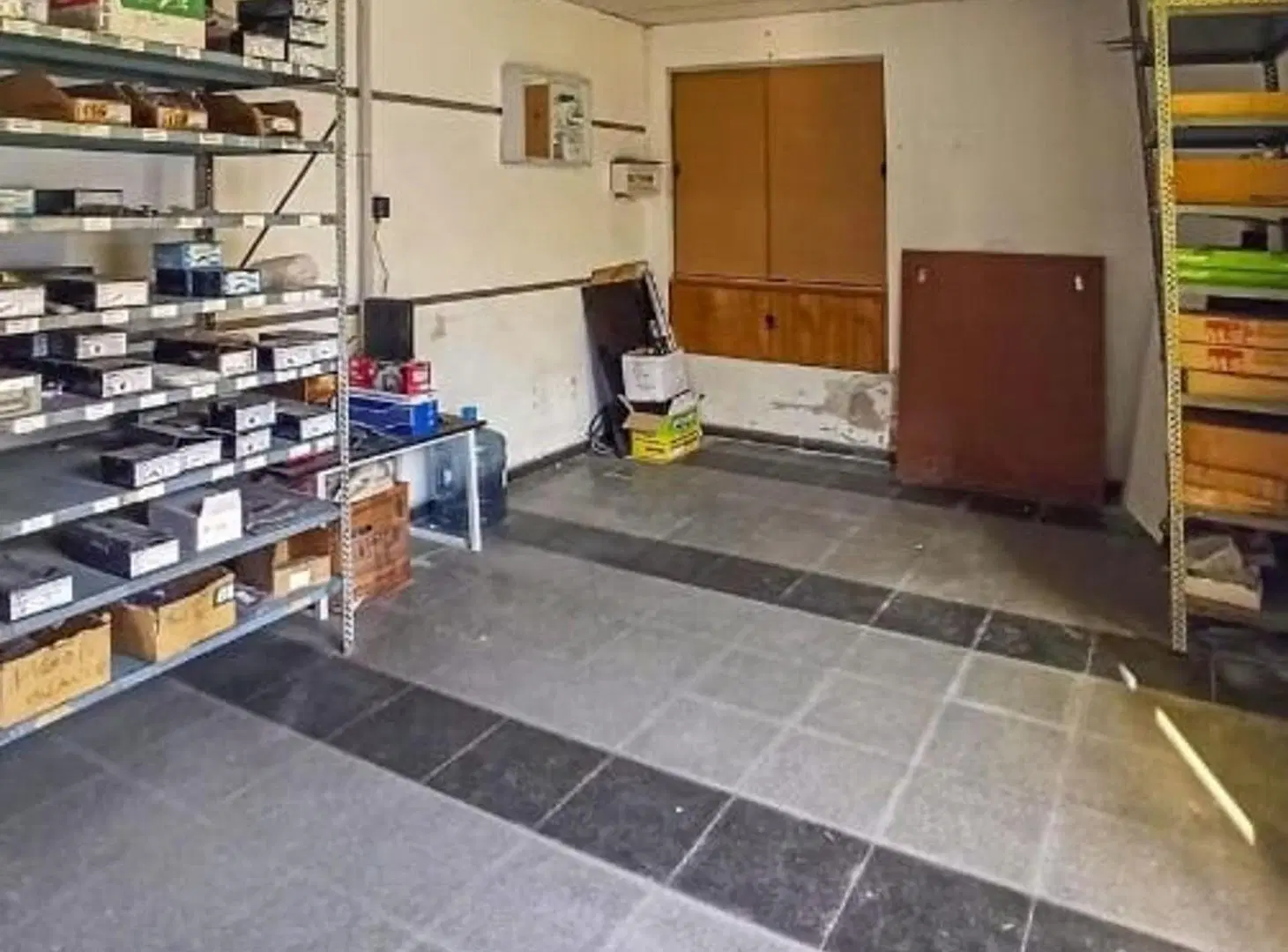 Venta Galpon Bv Oroño y Amenabar 2