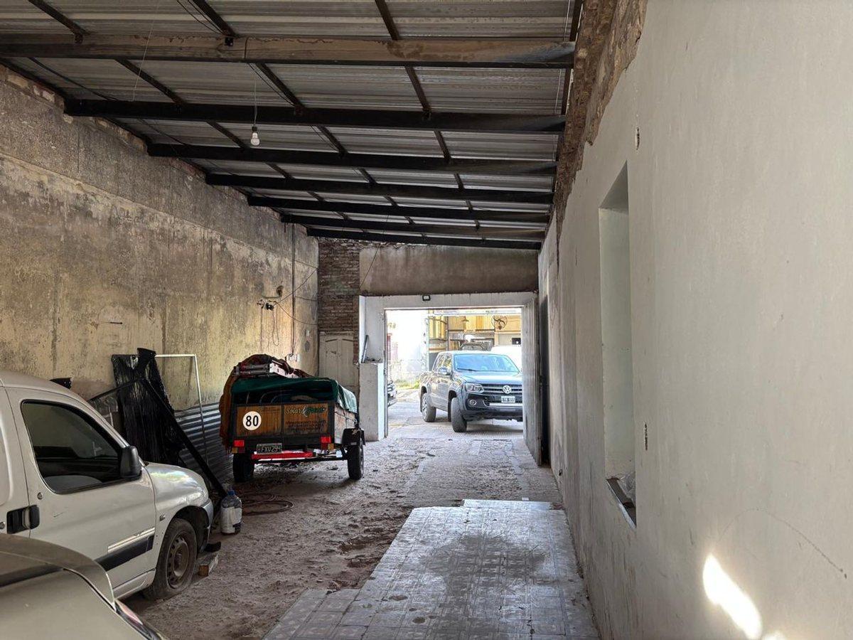 Foto de Venta Local + Estacionamiento-Cochera 12 autos VGG, imagen 3