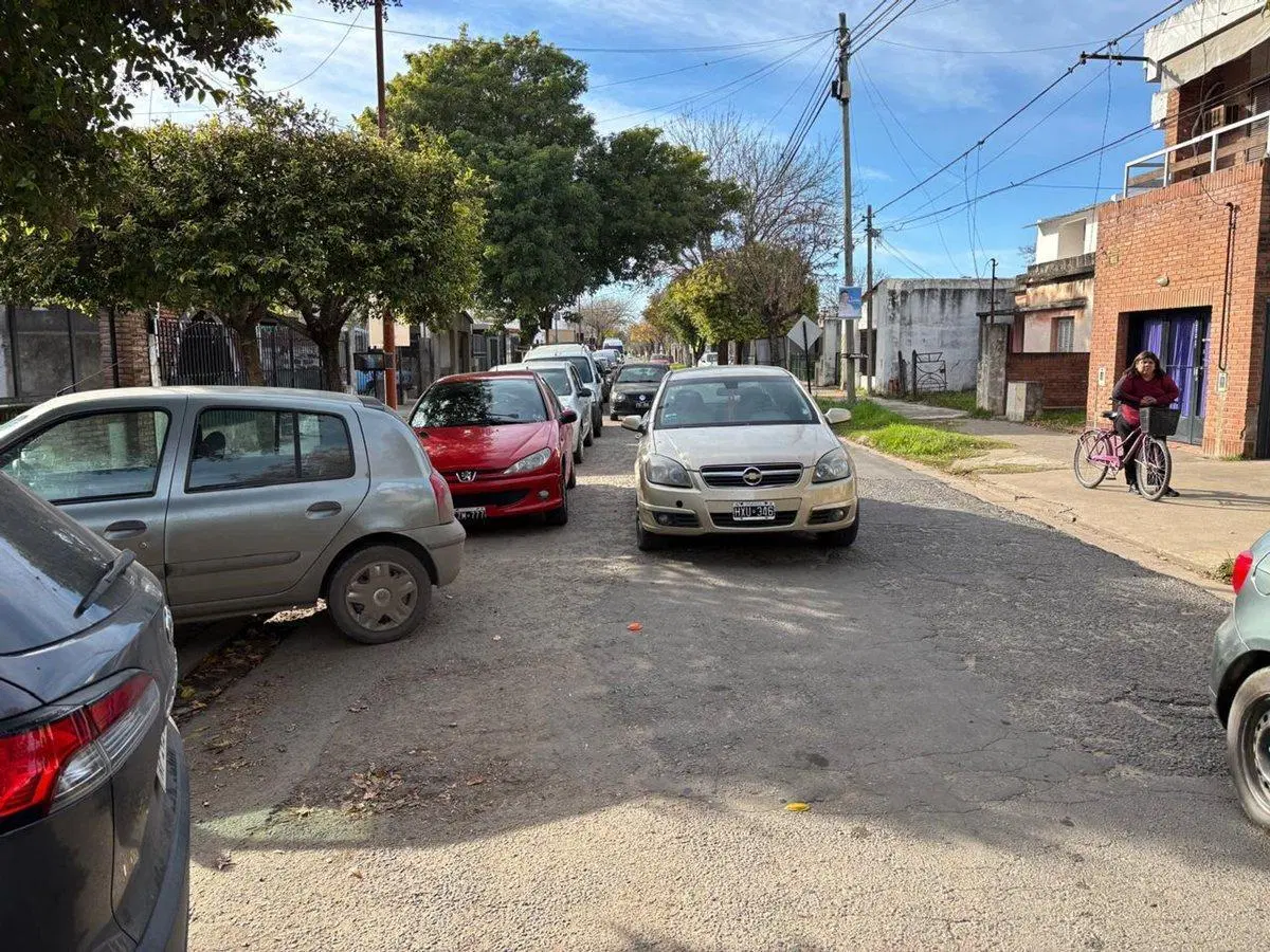 Venta Local + Estacionamiento-Cochera 12 autos VGG 5