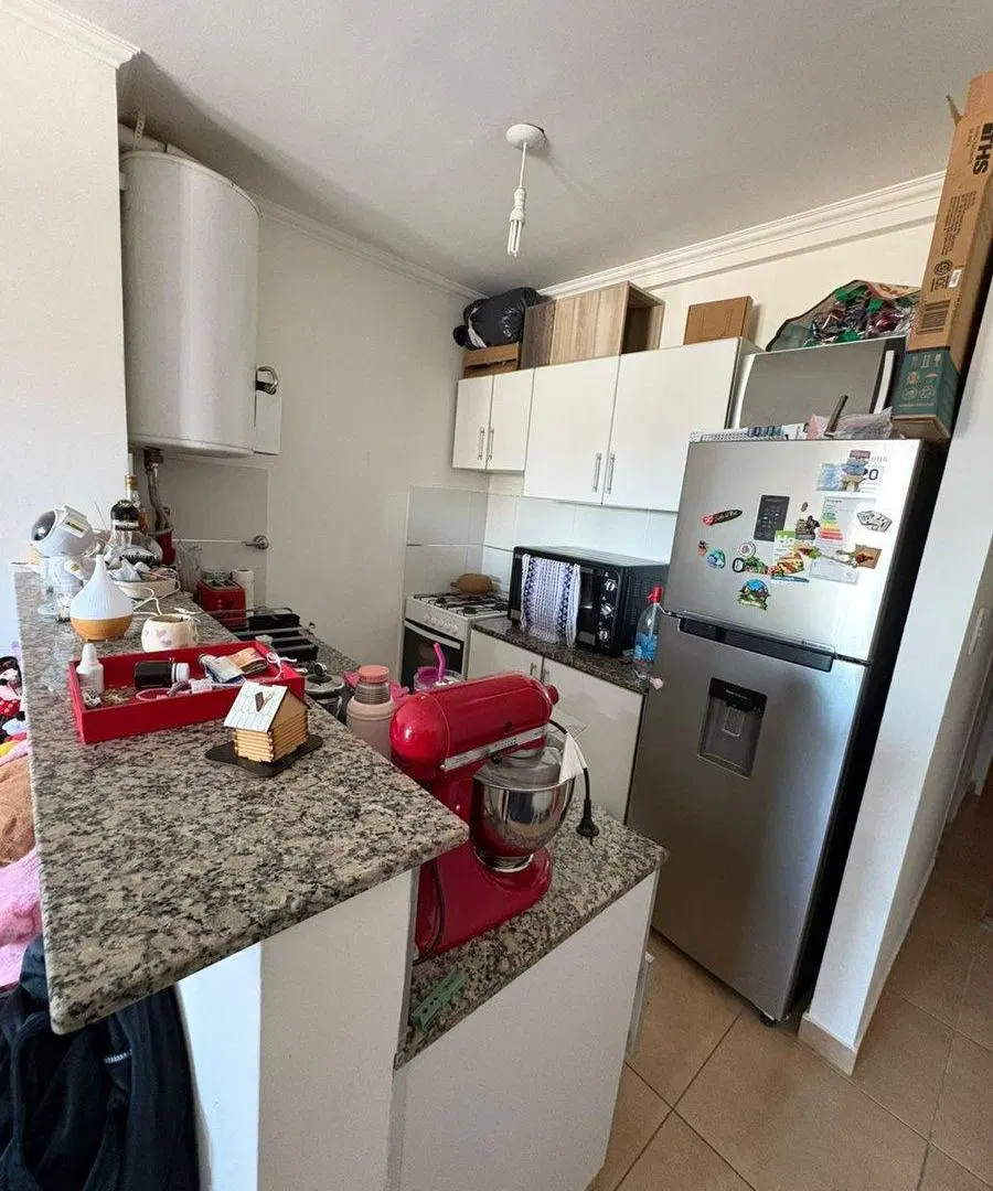VENTA MONOAMBIENTE CON BALCON AL FRENTE EN ABASTO 5