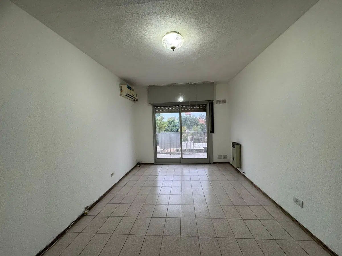 VENTA DEPTO. 3 DORM BALCON AL FRENTE REP. LA SEXTA 2