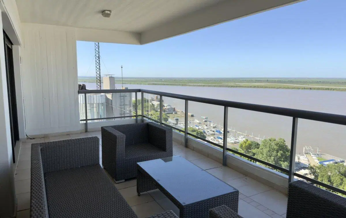 VENTA PISO EXCLUSIVO DE CATEGORIA. 4 DORMITORIOS 3