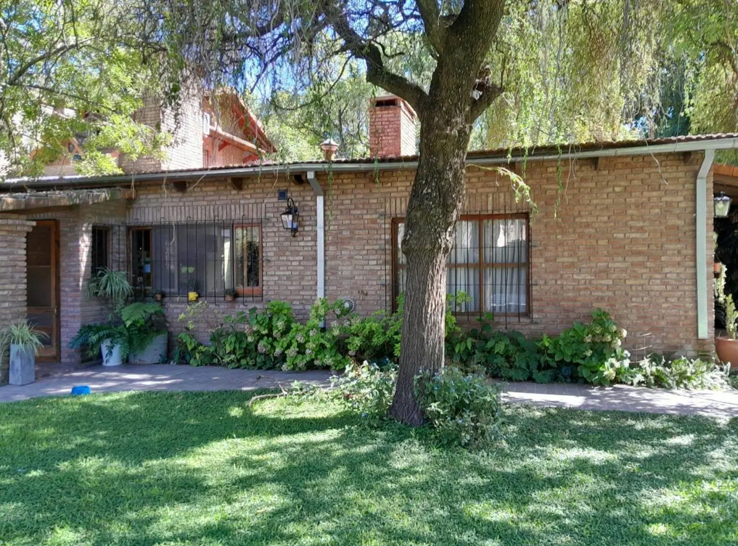 Venta casa Funes con pileta y dos plantas 4