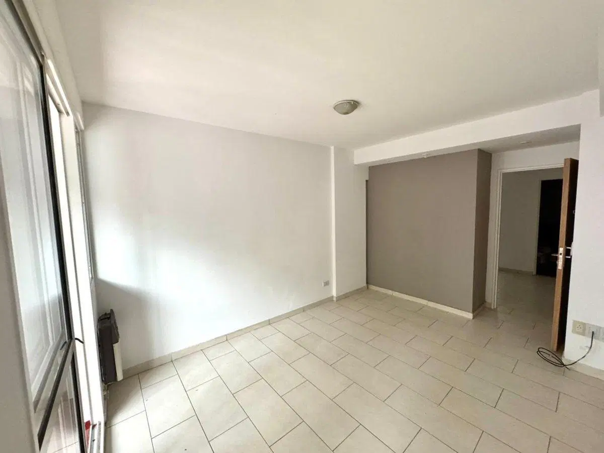 DEPARTAMENTO 1 DORMITORIO EN VENTA - BARRIO MARTIN 3