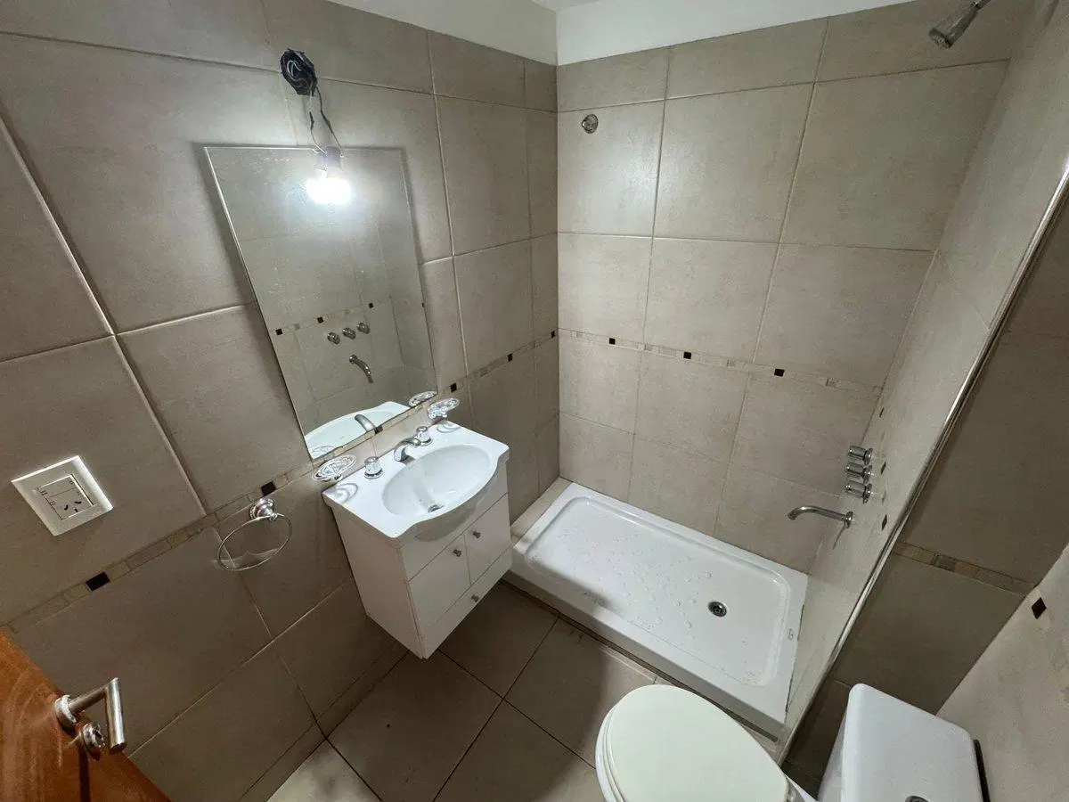 VENTA DEPARTAMENTO MONOAMBIENTE EN BARRIO LOURDES 3
