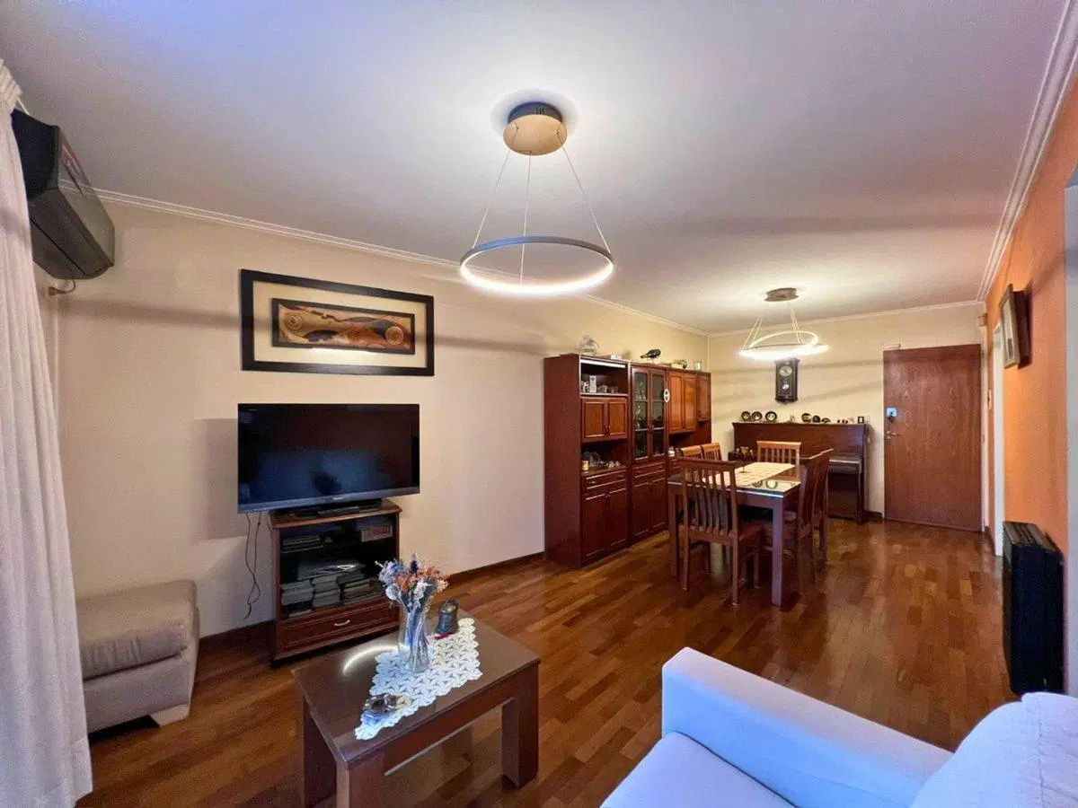 VENTA 2 DORMITORIOS COCHERA DOBLE ZONA RIO -BALCON 3