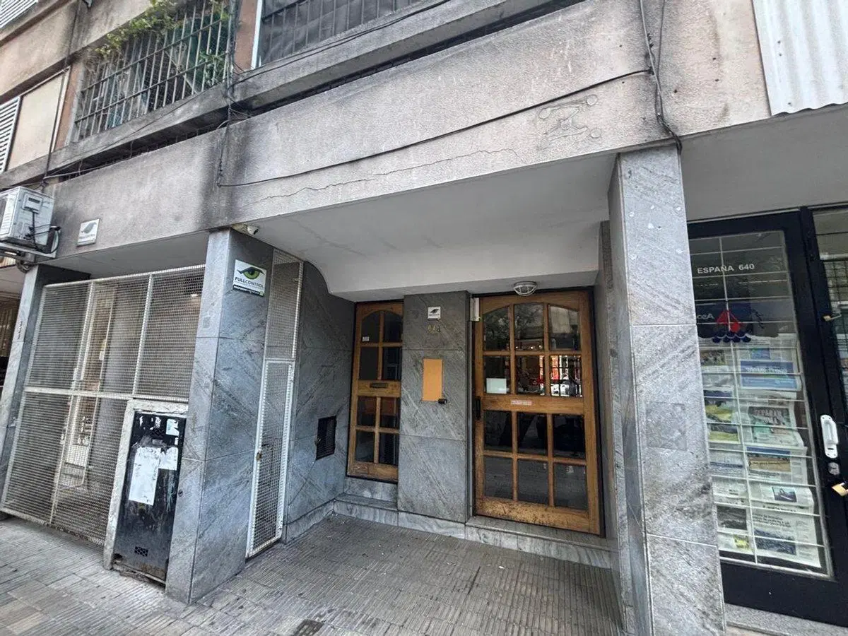 VENTA DEPARTAMENTO 3 DORMITORIOS Y COCHERA 5