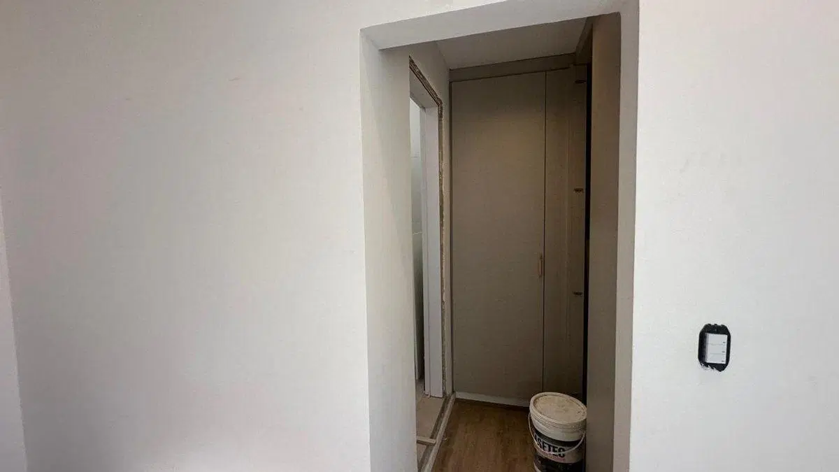 Venta casa planta alta Montevideo y Sarmiento 2