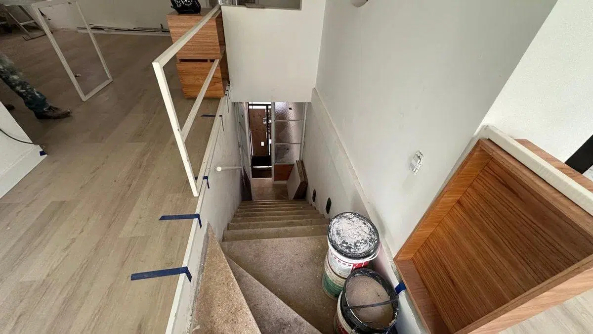 Venta casa planta alta Montevideo y Sarmiento 4