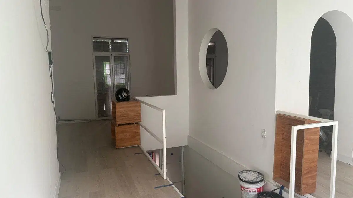 Venta casa planta alta Montevideo y Sarmiento 8