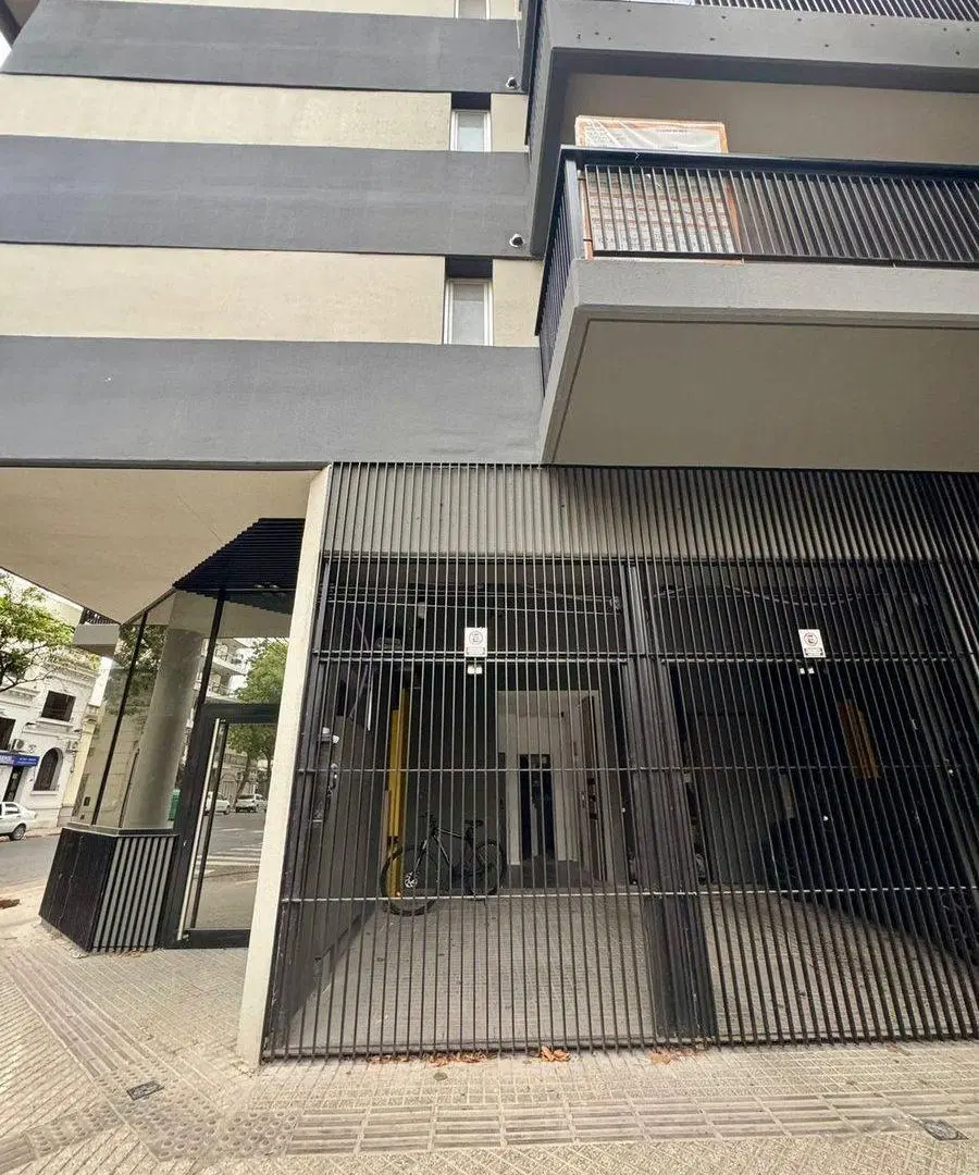 3 DORMITORIOS - PISO EXCLUSIVO- PICHINCHA 4