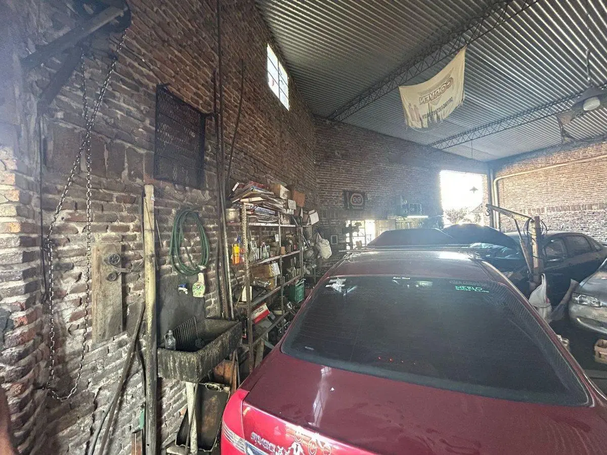 VENTA GALPON EN ESQUINA CON FOSA DOBLE INGRESO 3