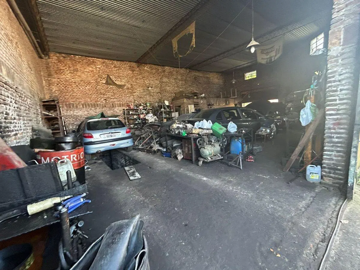 VENTA GALPON EN ESQUINA CON FOSA DOBLE INGRESO 2