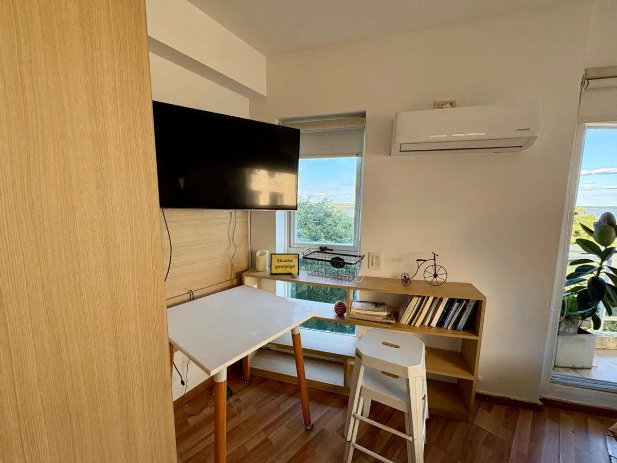 Venta monoambiente con vista al río 2