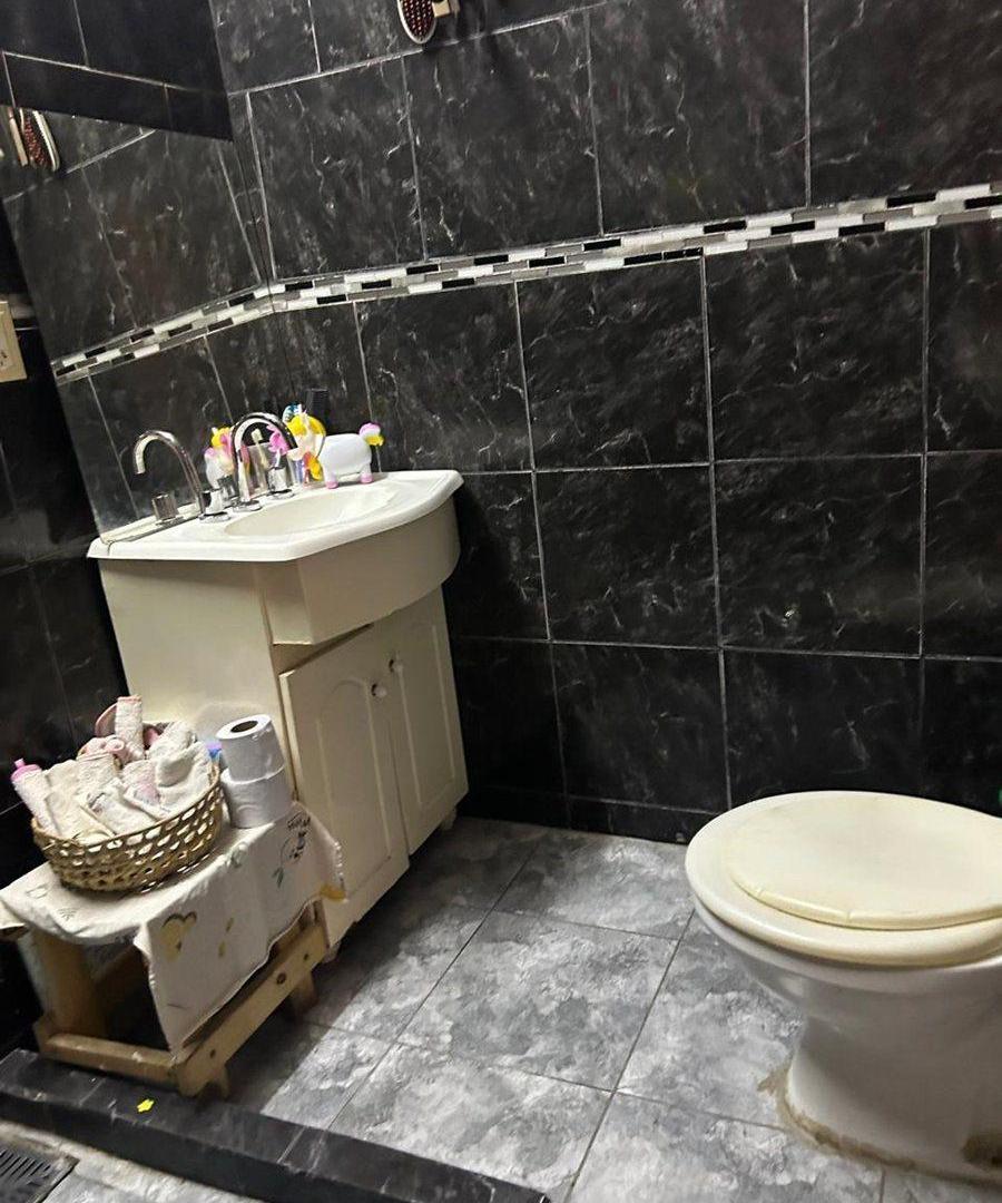 Foto de VENTA CASA 3 DORMITORIOS -COCHERA-PATIO. B. MATHEU, imagen 3