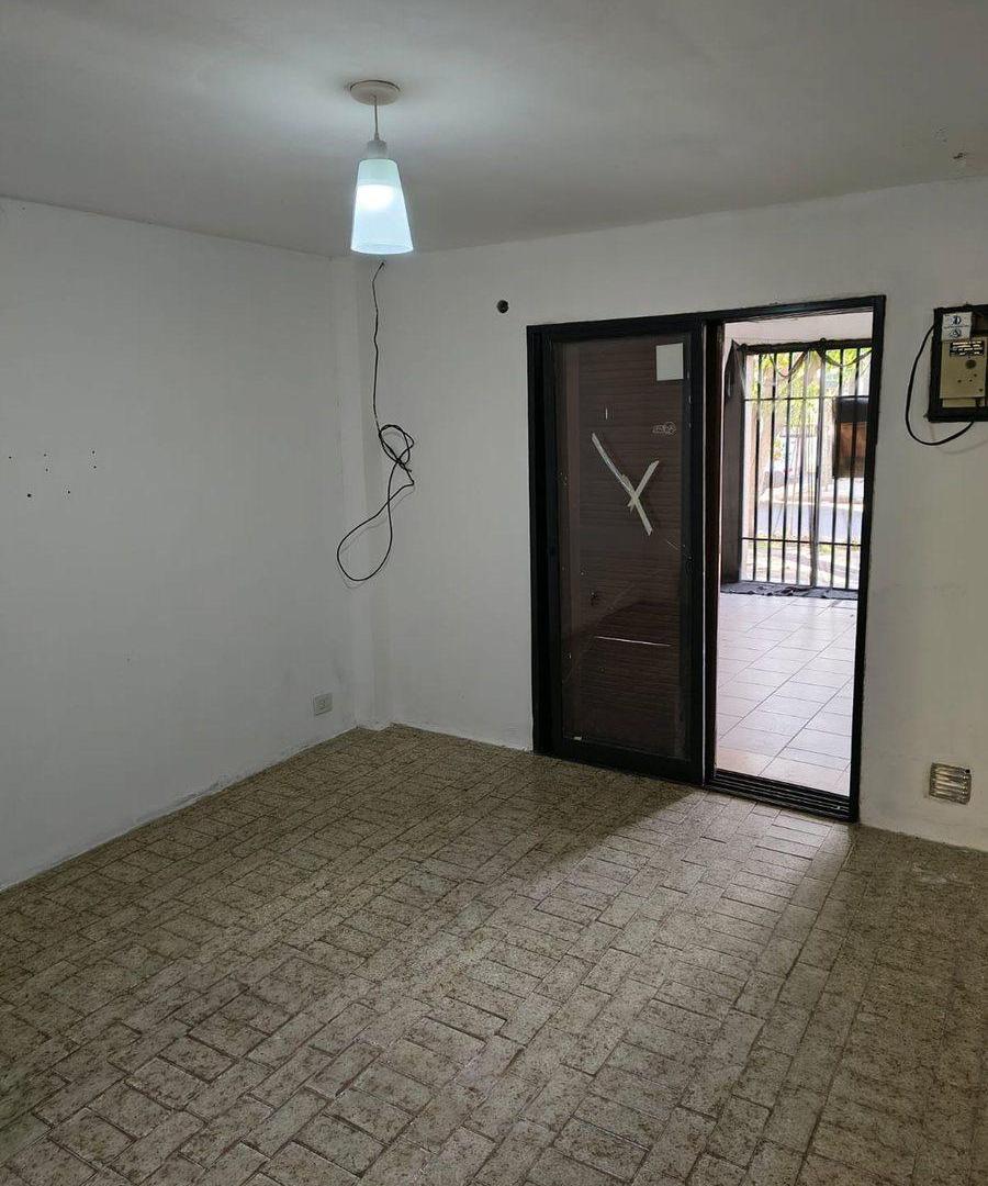 Foto de Casa 2 dormitorios con cochera barrio belgrano, imagen 5