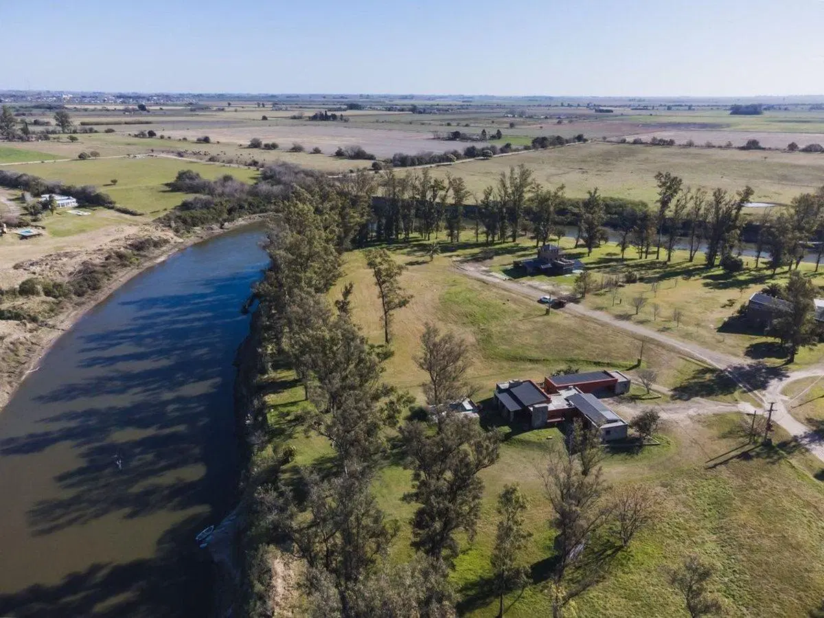 VENTA/PERMUTA LOTE SOBRE EL RIO-CHACRAS DEL RINCON 3